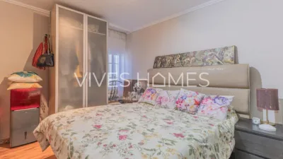 Apartment on Sant Pere Abanto Street photo 11