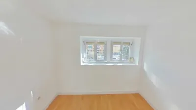 Apartment in Moscardó photo 14