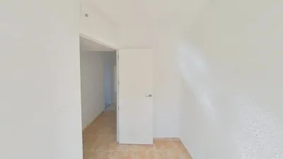 Piso en Almendrales photo 15