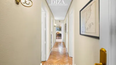 Penthouse on Doctor Gómez Ulla Street photo 21