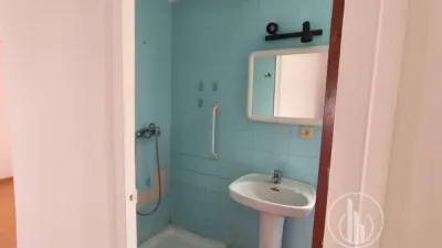 Apartamento en Carrer de la Gran Via de Pau Casals photo 13