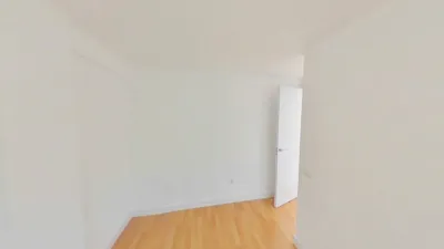 Apartment in Moscardó photo 11