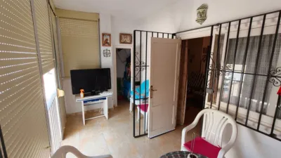Apartment on Avenida de la Cruz Roja photo 16