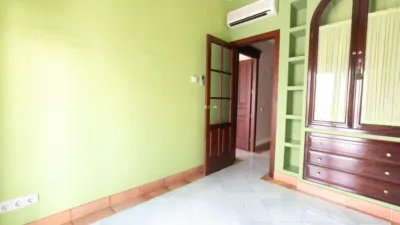 House in the Centre photo 22