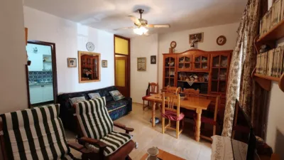 Apartment on Avenida de la Cruz Roja photo 11