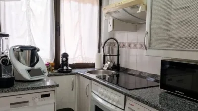 Apartment on Avenida de Cantabria photo 24