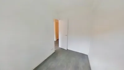 Apartment in Moscardó photo 11