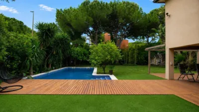 Chalet on Carrer de Cunit photo 38