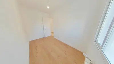 Apartment in Moscardó photo 12