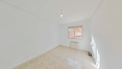Flat in Canillejas photo 6