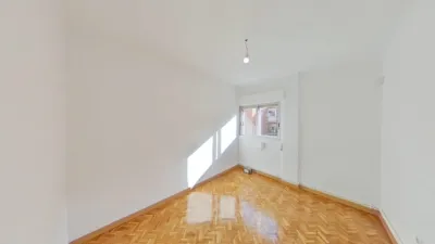 Flat in Canillejas photo 8