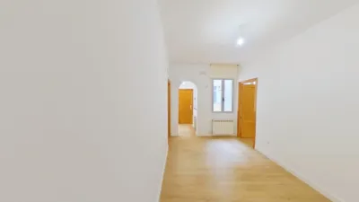 Apartment in Moscardó photo 5