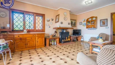 Chalet on Calle Albacete S Perenchiza photo 5
