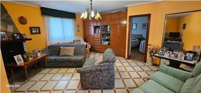 Chalet on Calle Lugar Granja San Pedro photo 17