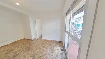 Flat in Moscardó photo 9