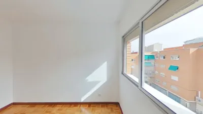 Apartment in Canillejas photo 10