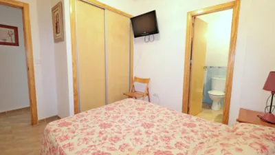 Apartment on Calle San Miguel de Salinas photo 9