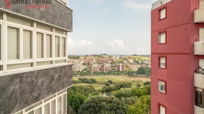 Apartment on José Hierro Street photo 18