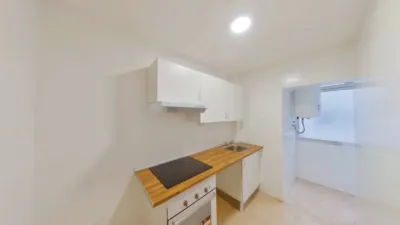 Flat in Parla photo 24