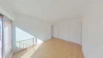 Flat in Canillejas photo 5