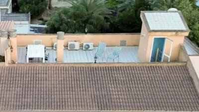 Penthouse on Carrer de Costa i Llobera photo 2