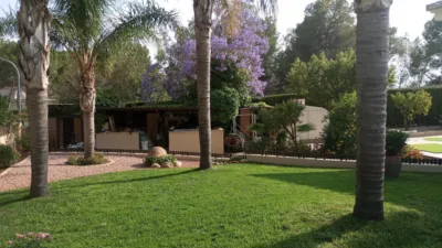 House in Urbanizations photo 9