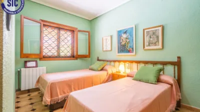 Chalet on Calle Albacete S Perenchiza photo 23