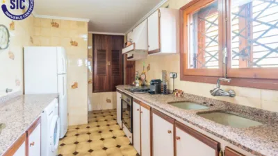 Chalet on Calle Albacete S Perenchiza photo 10