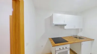 Flat in Parla photo 26