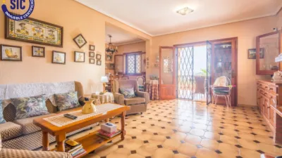 Chalet on Calle Albacete S Perenchiza photo 6