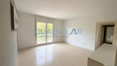 Apartment on Rambla de Sant Jordi photo 11