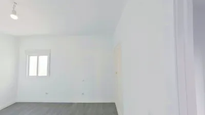 Flat in Moscardó photo 15