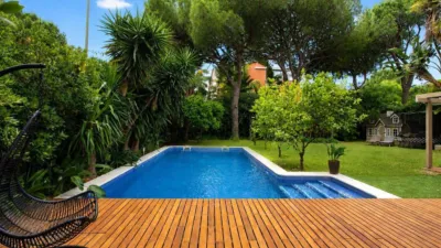 Chalet on Carrer de Cunit photo 37