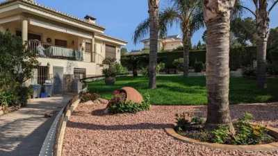 House in Urbanizations photo 4