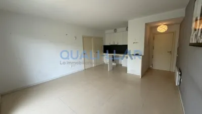 Apartment on Rambla de Sant Jordi photo 2