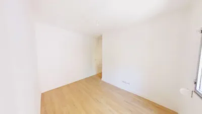Flat in Moscardó photo 18