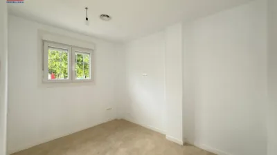 Piso en Gran Plaza - Marqués de Pickman - Ciudad Jardín photo 7