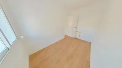 Apartment in Moscardó photo 17