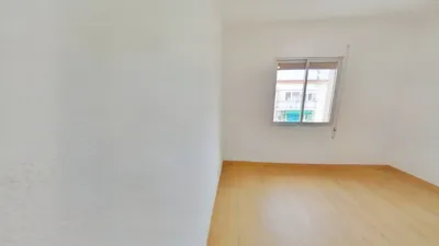 Flat in Moscardó photo 3