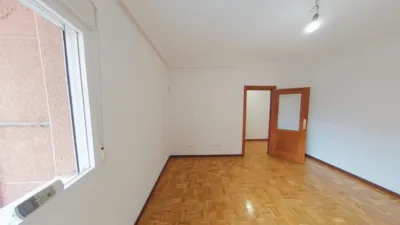Flat in Canillejas photo 9