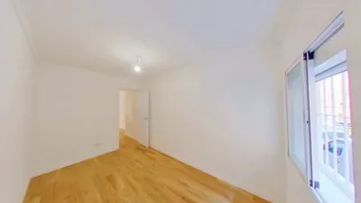 Apartment in Moscardó photo 11