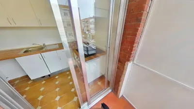 Apartment in Moscardó photo 2