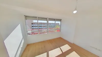Flat in Moscardó photo 3