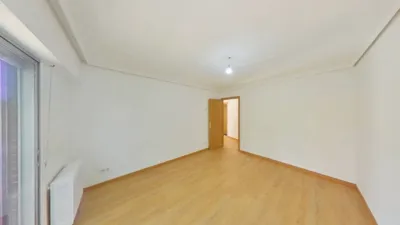 Apartment in Canillejas photo 4