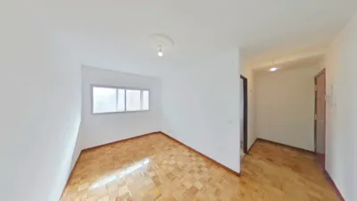 Apartment in Canillejas photo 2