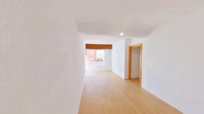 Flat in Parla photo 3