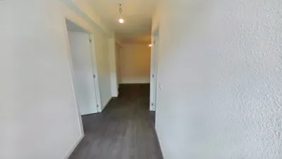 Apartment in Moscardó photo 4