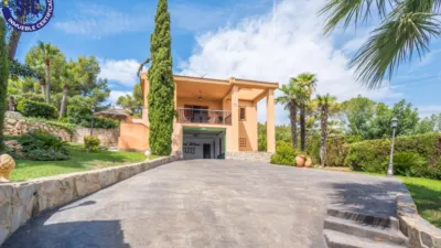 Chalet on Calle Albacete S Perenchiza photo 48
