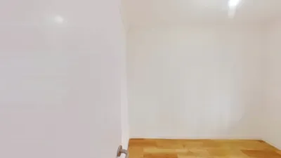 Apartment in Moscardó photo 14