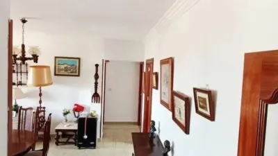 Apartment on Avenida de Juan Sebastián Elcano photo 6